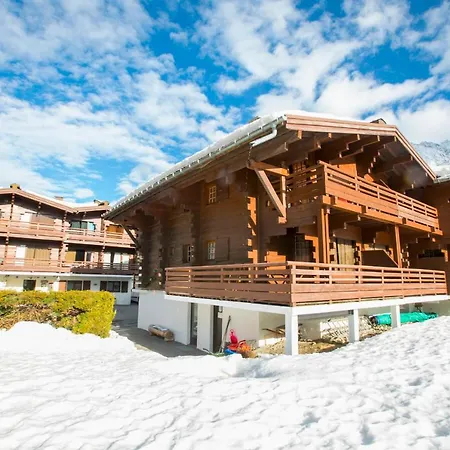 Apartament Les Chosalets Sleeps 2 Pool