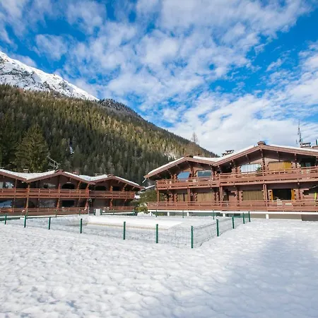 Les Chosalets Sleeps 2 Pool Apartament Chamonix