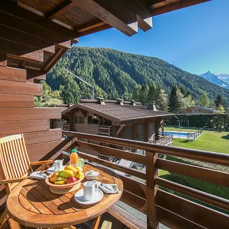 Les Chosalets Sleeps 2 Pool Apartament